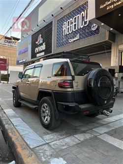 تويوتا إف جي كروزر